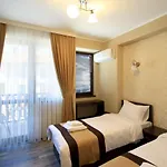 Pensionat тони 3*