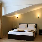 тони 3* Darıdere
