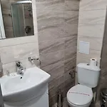 тони 3*