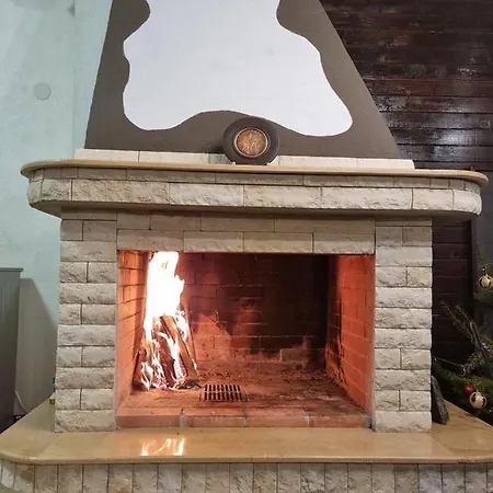 тони *